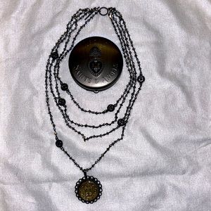 VSA Magdalena with medallion.